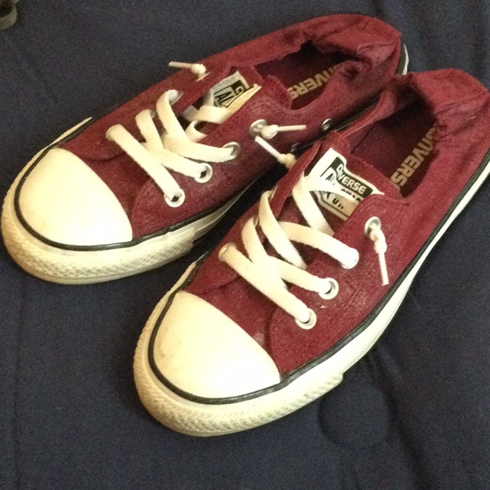 Converse women’s size 7